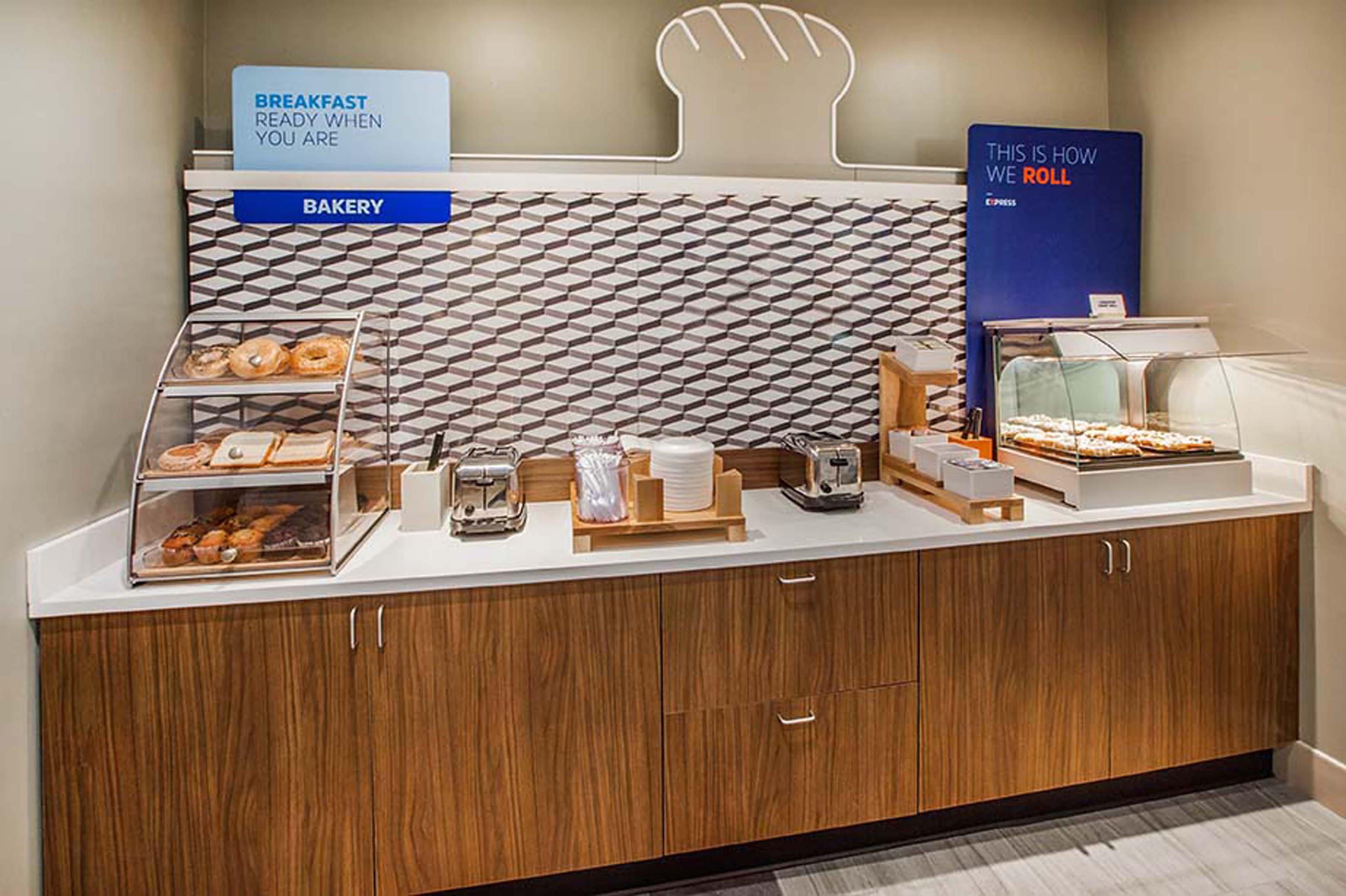Holiday Inn Express And Suites Norman By Ihg Екстер'єр фото