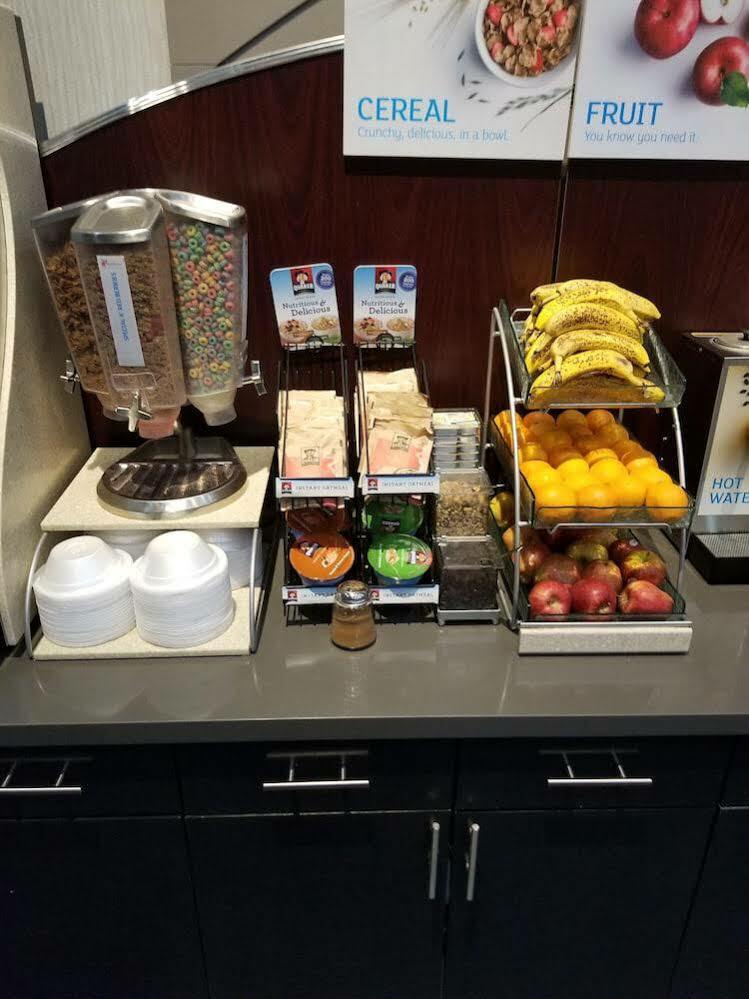 Holiday Inn Express And Suites Norman By Ihg Екстер'єр фото